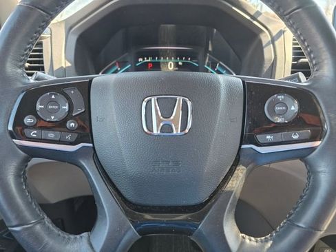 Used 2023 Honda Odyssey Touring image 14