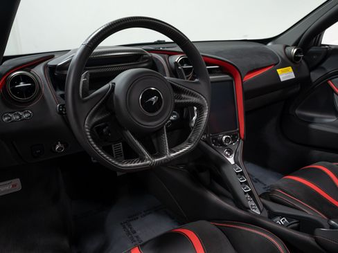 Used 2021 McLaren 720S Performance RWD image 54