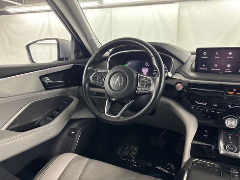 Used 2023 Acura MDX SH-AWD w/ Technology Package image 28