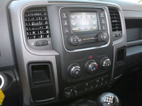 Used 2014 RAM 2500 Tradesman w/ Chrome Appearance Group image 20