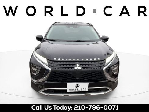 Used 2023 Mitsubishi Eclipse Cross SE image 8