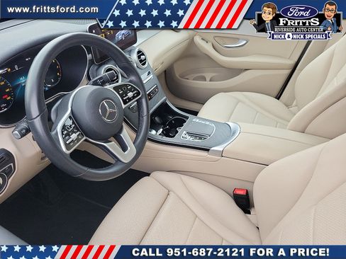 Used 2022 Mercedes-Benz GLC 300 w/ Premium Package Lite image 4