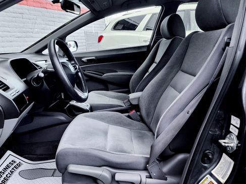 Used 2010 Honda Civic LX image 26
