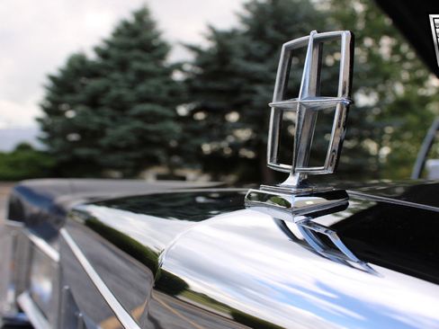 Used 1986 Lincoln Town Car image 27