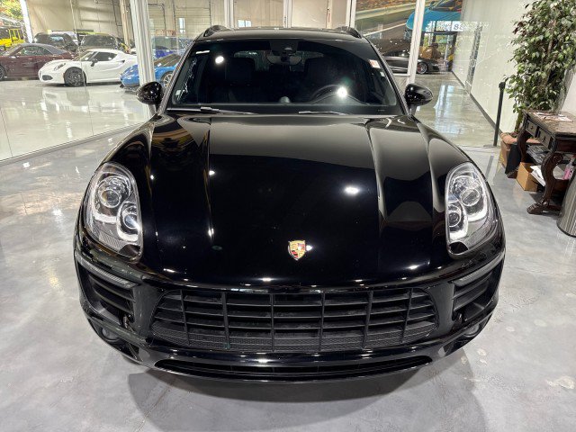 Used 2018 Porsche Macan AWD/4WD image 14