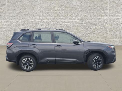 New 2026 Subaru Forester AWD/4WD image 8