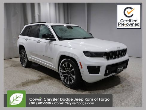 Certified 2024 Jeep Grand Cherokee Overland image 1