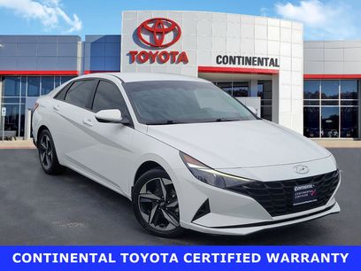 Used 2023 Hyundai Elantra SEL w/ Convenience Package