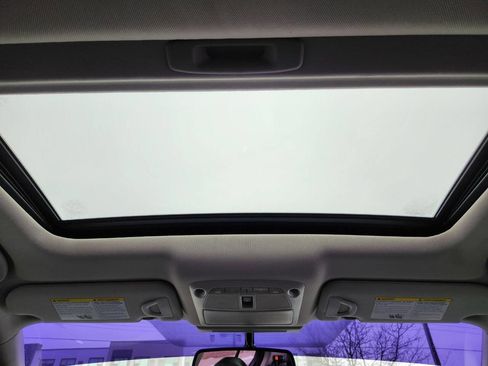 Used 2015 INFINITI Q50 Premium image 19