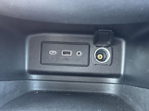 Used 2019 Chevrolet Equinox LT image 37