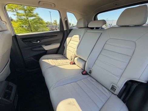 Used 2025 Honda CR-V EX-L image 6