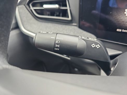 Used 2026 Nissan Kicks S FWD image 30
