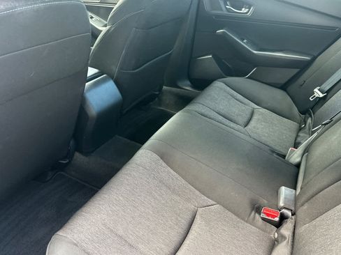 Used 2023 Honda Accord EX image 4