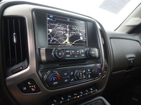 Used 2018 GMC Sierra 2500 Denali w/ Duramax Plus Package image 22