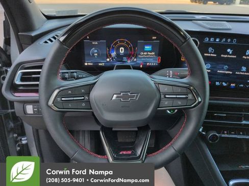 Used 2024 Chevrolet Traverse RS AWD/4WD image 14