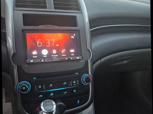 Used 2016 Chevrolet Malibu LS image 8