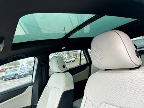 New 2026 Volkswagen Atlas Cross Sport SEL Premium R-Line image 15