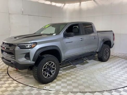 Used 2024 Chevrolet Colorado ZR2 w/ Safety Package image 4