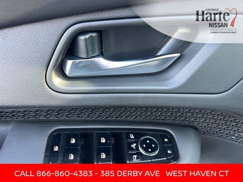 Certified 2023 Nissan Ariya FWD image 20