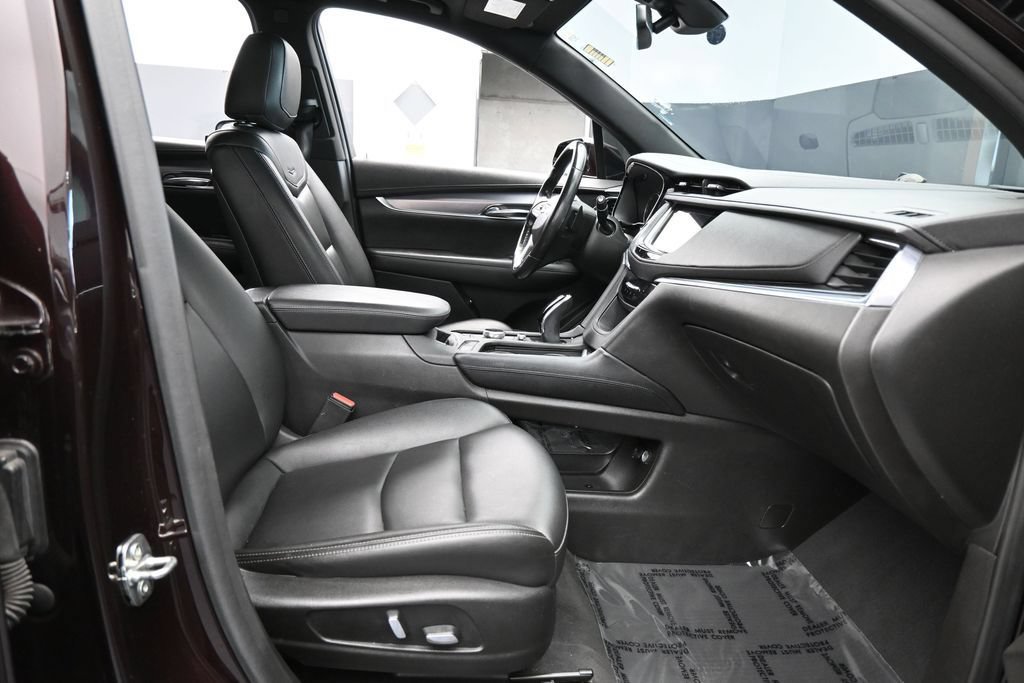Used 2021 Cadillac XT6 Luxury FWD image 45