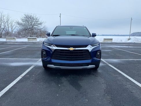 Used 2022 Chevrolet Blazer LT image 2