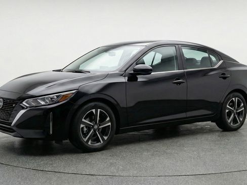 Used 2025 Nissan Sentra SV FWD image 3