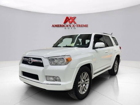 Used 2010 Toyota 4Runner Limited RWD image 2