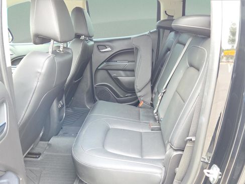 Used 2021 Chevrolet Colorado ZR2 w/ ZR2 Midnight Special Edition image 11