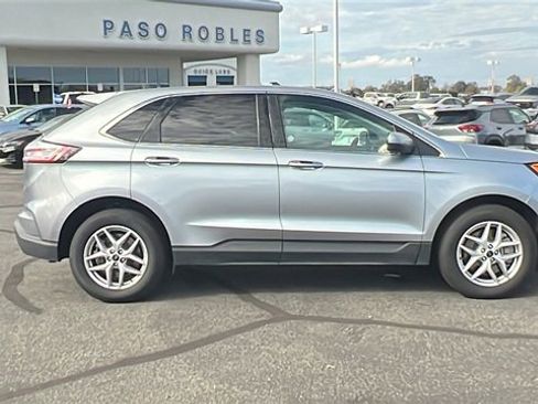 Used 2024 Ford Edge SEL image 2