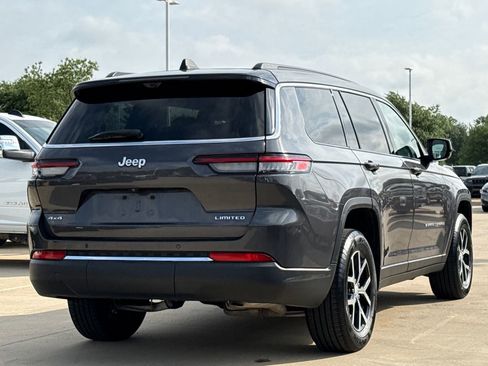 Used 2024 Jeep Grand Cherokee L Limited w/ Luxury Tech Group II AWD/4WD image 8