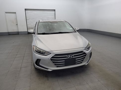 Used 2018 Hyundai Elantra Value Edition w/ Cargo Package FWD image 14