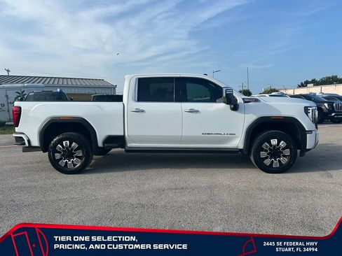 Used 2024 GMC Sierra 2500 Denali w/ Denali Reserve Package AWD/4WD image 4