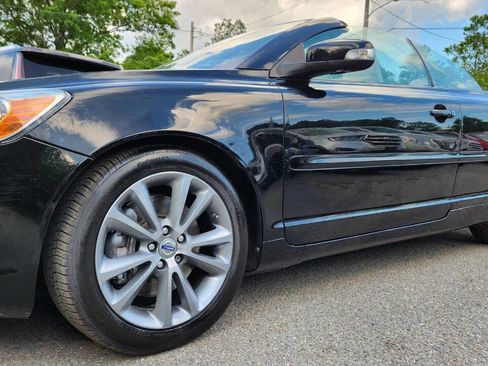 Used 2012 Volvo C70 T5 w/ Climate Pkg image 8