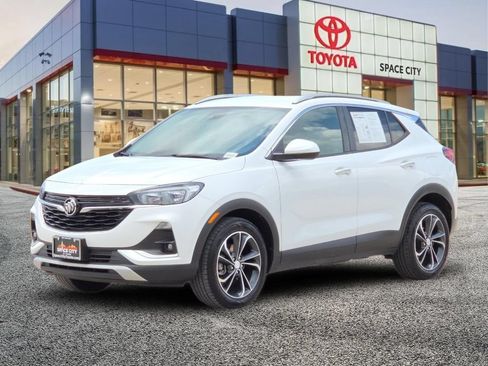 Used 2022 Buick Encore GX Select FWD image 2