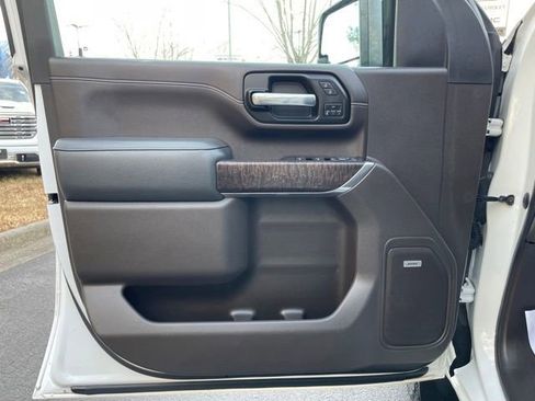 Used 2020 GMC Sierra 3500 Denali w/ Technology Package image 18