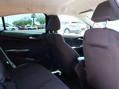 Used 2018 Chevrolet Cruze LS FWD image 28