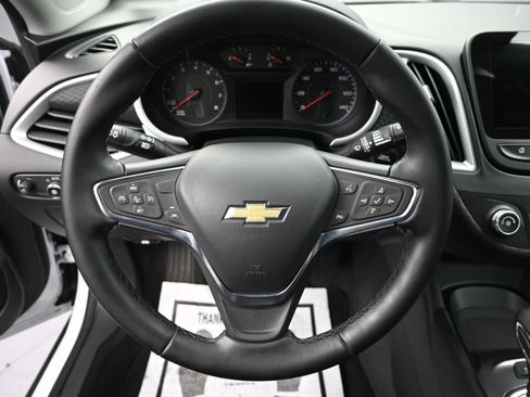 Used 2024 Chevrolet Malibu RS FWD image 10
