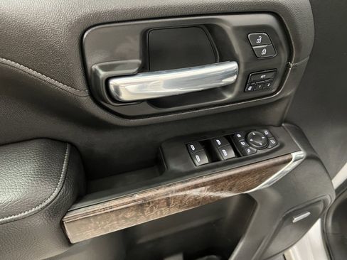 Used 2020 GMC Sierra 3500 Denali w/ Denali Ultimate Package image 24