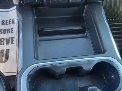 Used 2021 GMC Sierra 1500 SLT w/ SLT Premium Package image 19