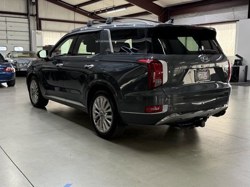 Used 2020 Hyundai Palisade Limited image 3