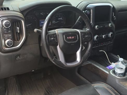 Used 2020 GMC Sierra 1500 SLT w/ SLT Premium Plus Package AWD/4WD image 8