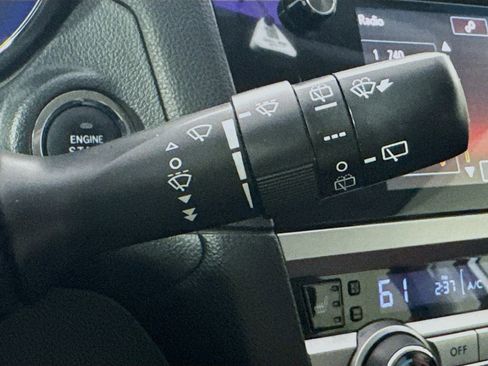 Used 2015 Subaru Outback 2.5i Limited image 14