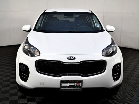 Used 2019 Kia Sportage LX image 3