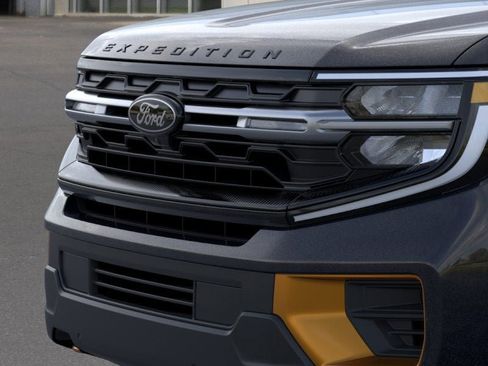New 2025 Ford Expedition Tremor image 17