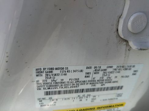 Used 2018 Lincoln Navigator Reserve w/ Technology Package image 16