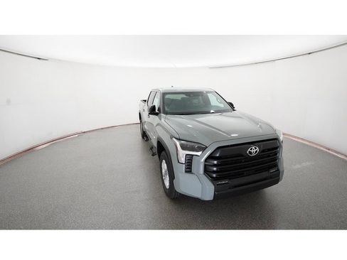 New 2025 Toyota Tundra SR5 w/ SR5 Premium Package AWD/4WD image 14