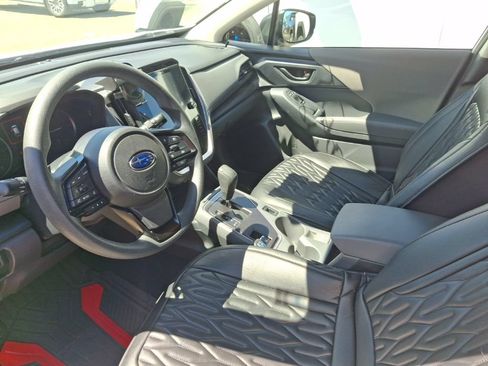 Used 2024 Subaru Crosstrek 2.0i Premium w/ Crosstrek Mirror Package AWD/4WD image 9