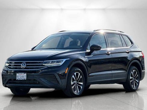 Used 2022 Volkswagen Tiguan S image 7