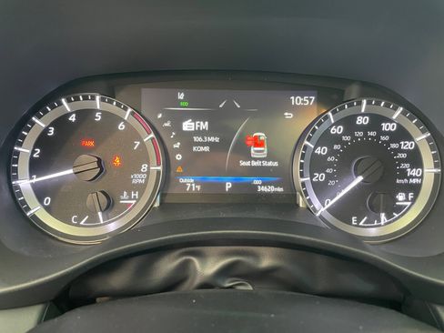 Used 2023 Toyota Highlander XSE image 10