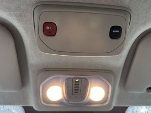 New 2024 RAM ProMaster 3500 w/ Convenience Group FWD image 42